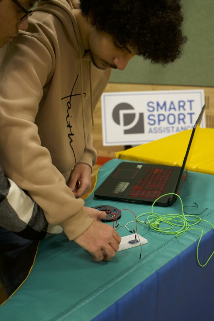 Member of the "GameSense" group during preparation for the tests